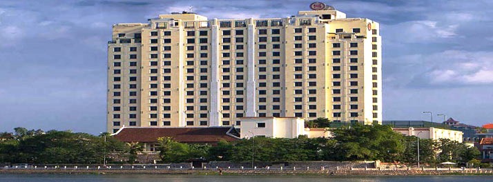 Sheraton Hanoi Hotel - Hanoi 01.jpg